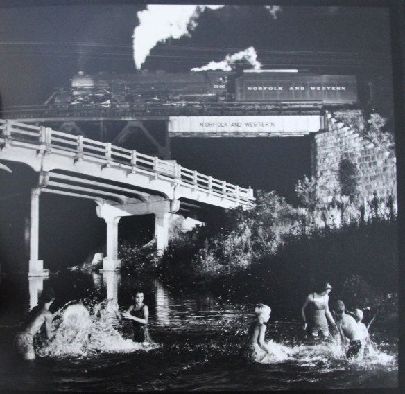 Steam Trains & Misc-60D 032